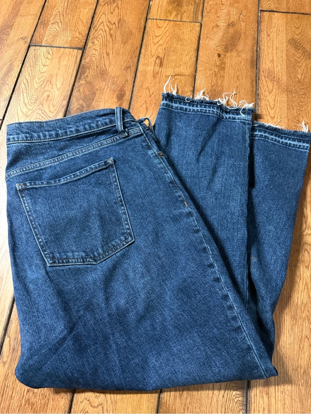 Old Navy Dark Blue Straight-Leg Jeans with Frayed Hem